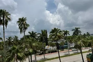 5401 Collins Ave, Miami Beach, FL 33140 - Photo 39