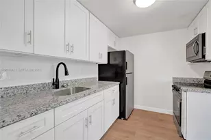 307 NW 11th Ave, Delray Beach, FL 33444 - Photo 3