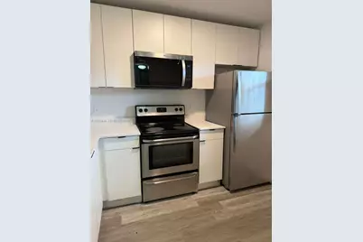 9220 NW 1st St #101, Pembroke Pines, FL 33024 - Photo 9