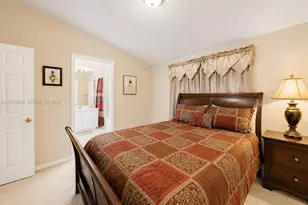 532 NW 208th Terrace, Pembroke Pines, FL 33029 - Photo 11