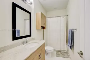20930 NW 1st St, Pembroke Pines, FL 33029 - Photo 25