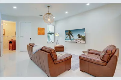 20930 NW 1st St #0, Pembroke Pines, FL 33029 - Photo 9