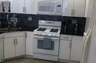 [Address not provided], Hallandale Beach, FL 33009 - Photo 19