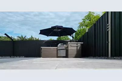 175 NE 26th Ave, Homestead, FL 33033 - Photo 11