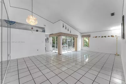 15640 SW 98th St, Miami, FL 33196 - Photo 5