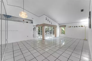 15640 SW 98th St, Miami, FL 33196 - Photo 5