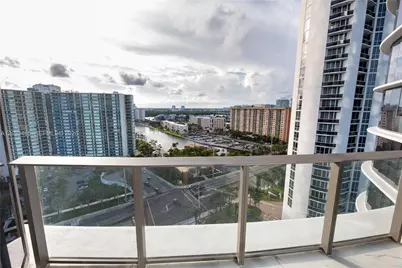 15701 E Collins #1403, Sunny Isles Beach, FL 33160 - Photo 29