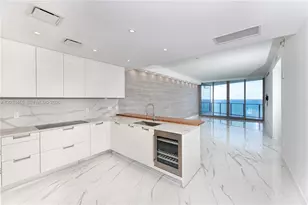 15701 E Collins, Sunny Isles Beach, FL 33160 - Photo 11
