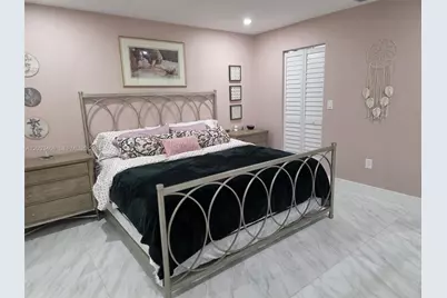 14141 Langley Pl, Davie, FL 33325 - Photo 19
