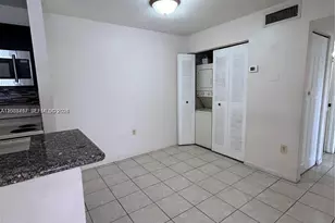 15630 SW 80th St, Miami, FL 33193 - Photo 11