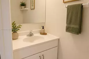 5461 W 24th Ave, Hialeah, FL 33016 - Photo 11