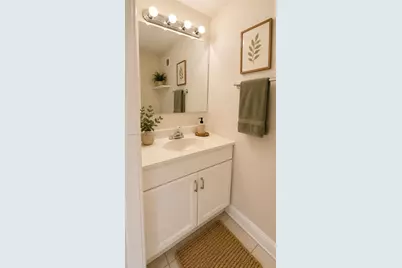 5461 W 24th Ave #18, Hialeah, FL 33016 - Photo 9