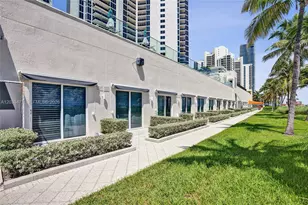 19111 Collins Ave, Sunny Isles Beach, FL 33160 - Photo 39