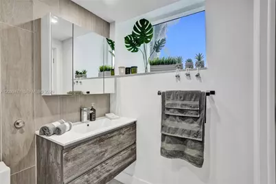 19111 Collins Ave #102, Sunny Isles Beach, FL 33160 - Photo 31