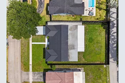 407 S Highland Dr, Hollywood, FL 33021 - Photo 37