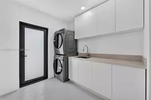 407 S Highland Dr, Hollywood, FL 33021 - Photo 33