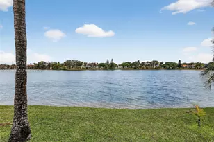 877 NE 195th St, Miami, FL 33179 - Photo 19