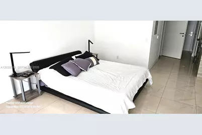1300 Brickell Bay Dr #2112, Miami, FL 33131 - Photo 3