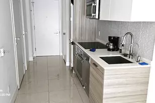 1300 Brickell Bay Dr, Miami, FL 33131 - Photo 7