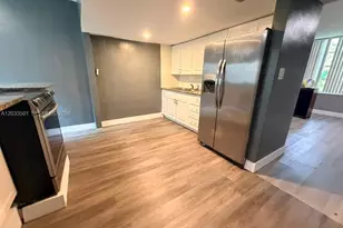 274 NE 141st St, Miami, FL 33161 - Photo 7