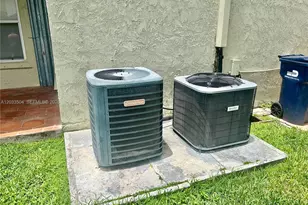 1095 SW 135th Pl, Miami, FL 33184 - Photo 29