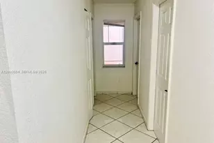 1095 SW 135th Pl, Miami, FL 33184 - Photo 17