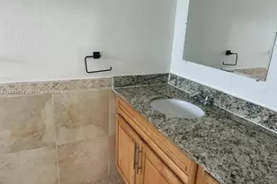 1095 SW 135th Pl, Miami, FL 33184 - Photo 15