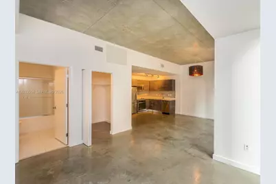 151 SE 1st St #807, Miami, FL 33131 - Photo 29