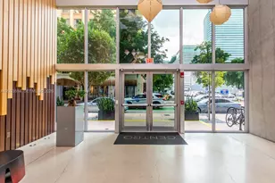 151 SE 1st St, Miami, FL 33131 - Photo 19