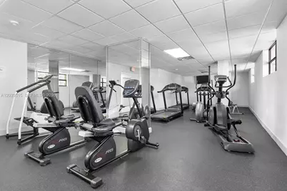 600 Parkview Dr #815, Hallandale Beach, FL 33009 - Photo 33