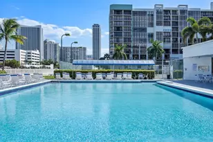 600 Parkview Dr, Hallandale Beach, FL 33009 - Photo 39