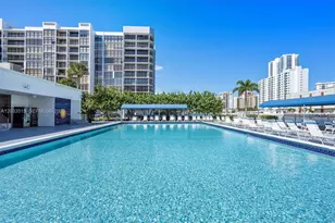 600 Parkview Dr, Hallandale Beach, FL 33009 - Photo 3