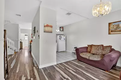 [Address not provided], Pembroke Pines, FL 33027 - Photo 11
