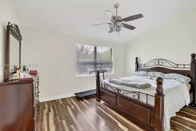 [Address not provided], Pembroke Pines, FL 33027 - Photo 15