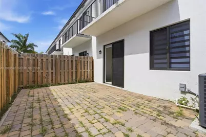 13642 SW 157th Pl, Miami, FL 33196 - Photo 17