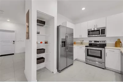 12976 SW 233rd Ter, Homestead, FL 33032 - Photo 13