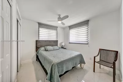 814 NE 4th St, Hallandale Beach, FL 33009 - Photo 41