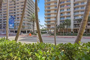 8888 Collins Ave, Surfside, FL 33154 - Photo 25