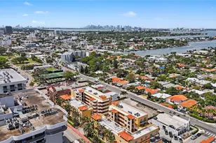 8888 Collins Ave, Surfside, FL 33154 - Photo 35