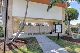 7925 NW 104th Ave, Doral, FL 33178 - Photo 25