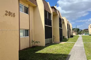 2916 NW 55th Ave, Lauderhill, FL 33313 - Photo 3
