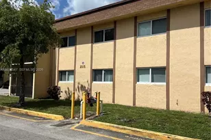 2916 NW 55th Ave, Lauderhill, FL 33313 - Photo 1