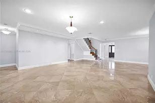 1067 SW 92nd Ave, Plantation, FL 33324 - Photo 9