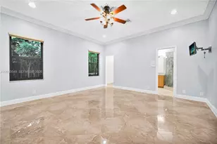 1067 SW 92nd Ave, Plantation, FL 33324 - Photo 17