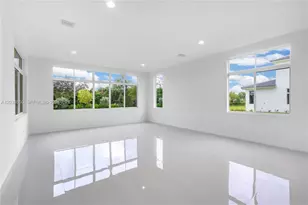 2210 SW 122nd Ter, Davie, FL 33325 - Photo 17