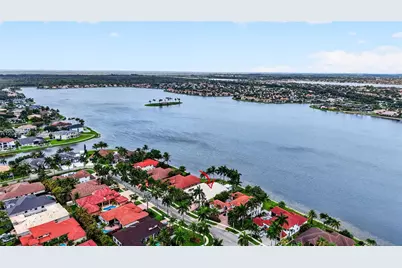 18611 SW 39th St, Miramar, FL 33029 - Photo 51