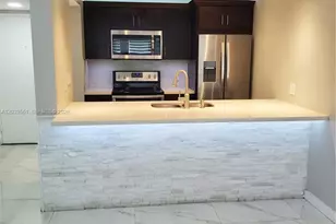 8160 Geneva Ct, Doral, FL 33166 - Photo 5