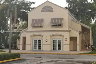 8160 Geneva Ct, Doral, FL 33166 - Photo 15