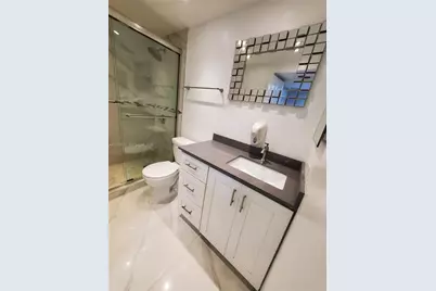 8160 Geneva Ct #303, Doral, FL 33166 - Photo 11