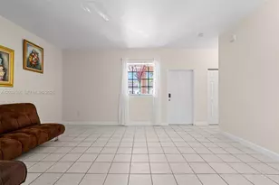 2741 NE 4th St, Homestead, FL 33033 - Photo 9